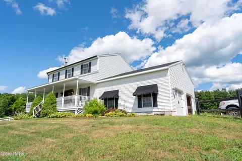 Exterior - 31 Safford Rd, Argyle, NY 12809 photo 8 of 33