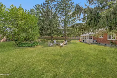 166 Cromer Ave, Schenectady, NY 12304 photo 30