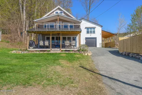 934 S Shore Rd, Northville, NY 12134
