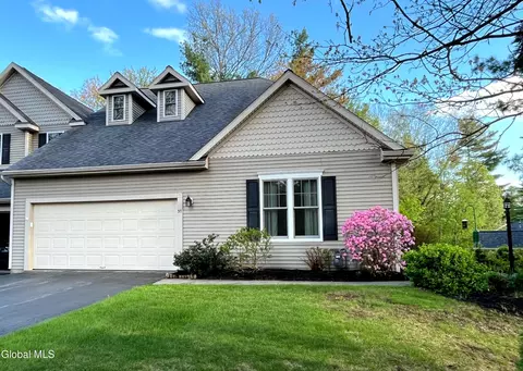37 Donegal Way, Saratoga Springs, NY 12866