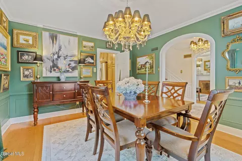 Dining - 1726 Wendell Ave, Schenectady, NY 12308 photo 3 of 3