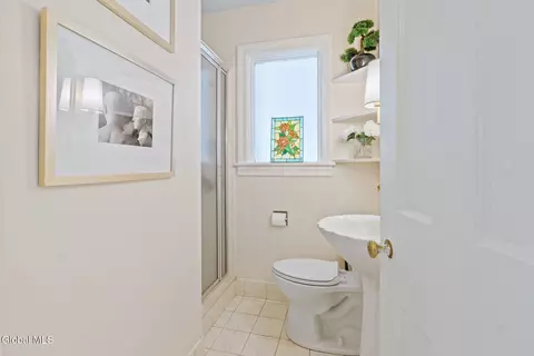 Bath - 1726 Wendell Ave, Schenectady, NY 12308 photo 1 of 6