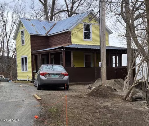 6508 Main St, Westport, NY 12993