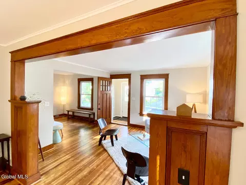 Entry Way - 85 Wilson Ave, Schenectady, NY 12304 photo 3 of 5