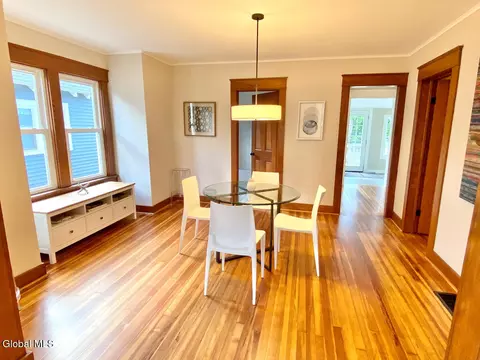 Dining - 85 Wilson Ave, Schenectady, NY 12304 photo 2 of 6
