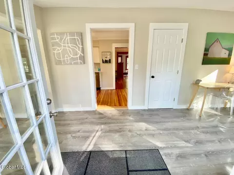 Entry Way - 85 Wilson Ave, Schenectady, NY 12304 photo 1 of 5