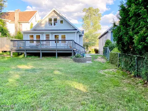 Exterior - 85 Wilson Ave, Schenectady, NY 12304 photo 6 of 13