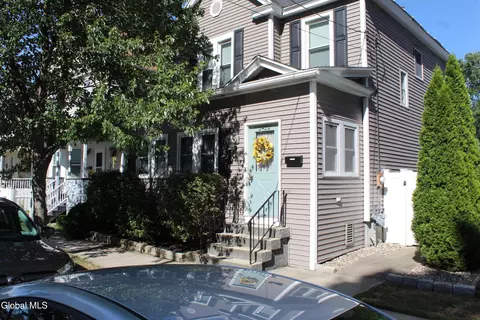 2422 9th Ave, Watervliet, NY 12189