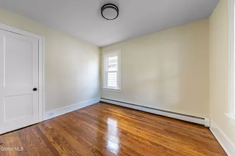 722 Cramer Ave, Schenectady, NY 12306 photo 7
