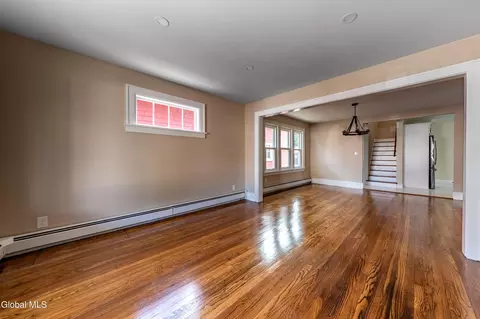 722 Cramer Ave, Schenectady, NY 12306 photo 5