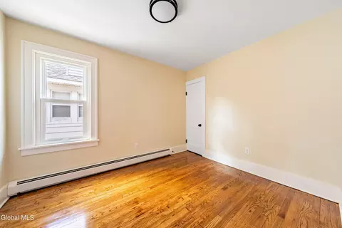 722 Cramer Ave, Schenectady, NY 12306 photo 8