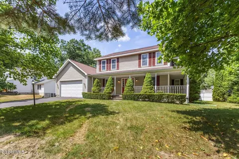1911 Village Rd, Niskayuna, NY 12309