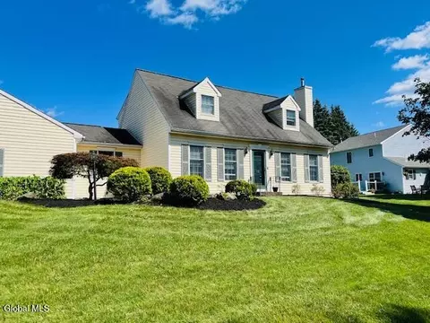 35 Amsterdam Ave, Glenmont, NY 12077