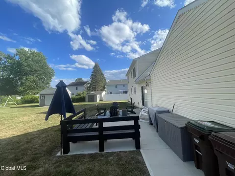 Exterior - 35 Amsterdam Ave, Glenmont, NY 12077 photo 9 of 23