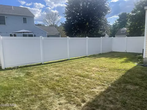 Exterior - 35 Amsterdam Ave, Glenmont, NY 12077 photo 12 of 23