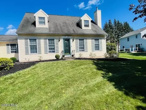 Exterior - 35 Amsterdam Ave, Glenmont, NY 12077 photo 2 of 23