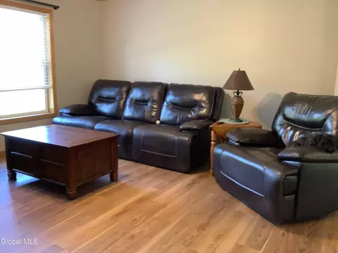 998 Black River Rd, Petersburgh, NY 12138