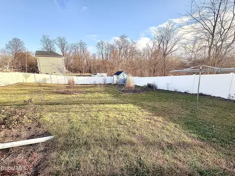 2820 Olean St, Schenectady, NY 12306 photo 22