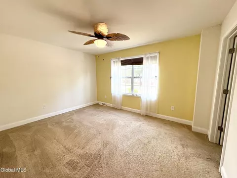 2820 Olean St, Schenectady, NY 12306 photo 13