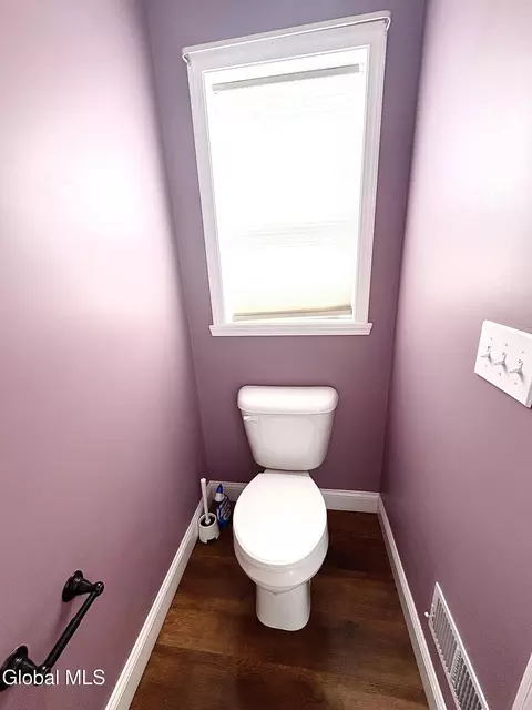 2820 Olean St, Schenectady, NY 12306 photo 8