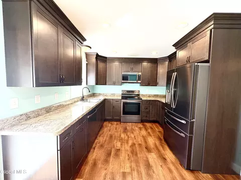 2820 Olean St, Schenectady, NY 12306 photo 5