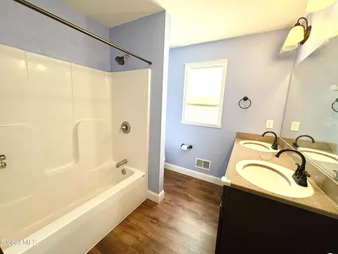 2820 Olean St, Schenectady, NY 12306 photo 10