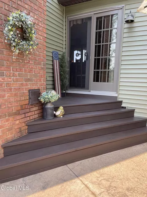 Exterior - 858 Logtown Rd, Fultonville, NY 12072 photo 9 of 25
