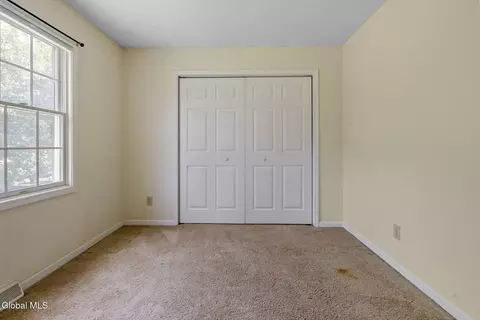 Bedroom - 11 Schuyler Rd, Glenmont, NY 12077 photo 7 of 11