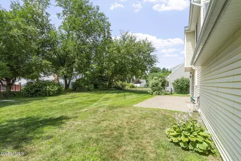 Exterior - 11 Schuyler Rd, Glenmont, NY 12077 photo 3 of 8