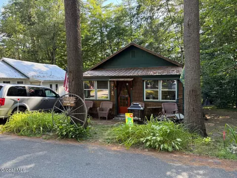 62 Village View Rd, Lake Luzerne, NY 12846