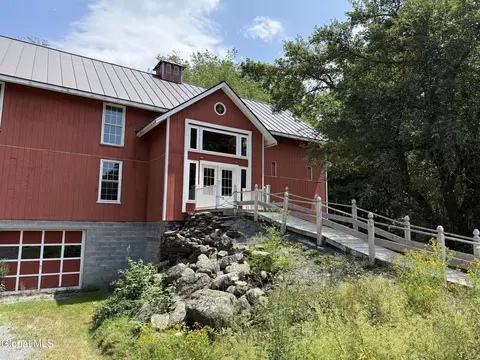 363 Joslyn School Rd, East Berne, NY 12059