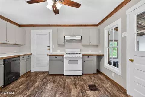 69 James Rd, Salem, NY 12865 photo 8