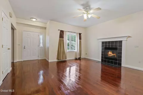 57 Willowbrook Ter, Clifton Park, NY 12065 photo 15