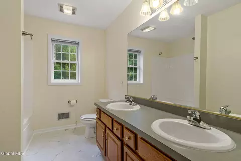 57 Willowbrook Ter, Clifton Park, NY 12065 photo 36