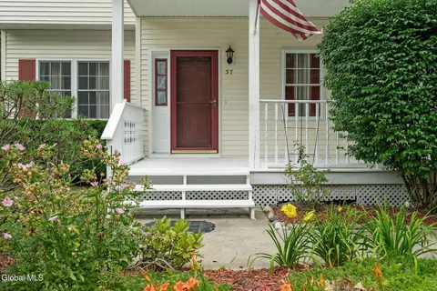 57 Willowbrook Ter, Clifton Park, NY 12065 photo 2