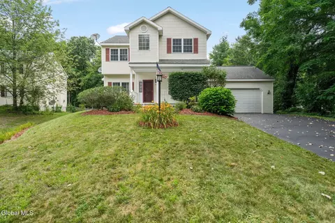 57 Willowbrook Ter, Clifton Park, NY 12065