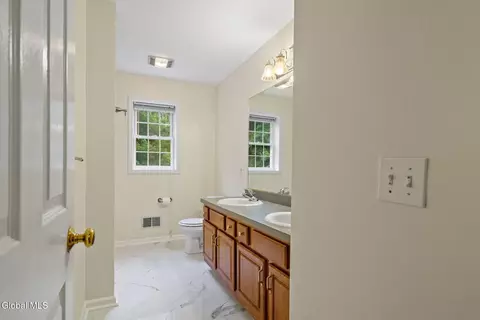 57 Willowbrook Ter, Clifton Park, NY 12065 photo 35
