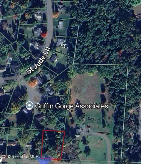 2 Glenridge Road # l15, Schenectady, NY 12302