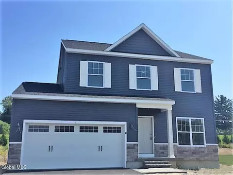 918 Ridgeview Cir, Castleton On Hudson, NY 12033