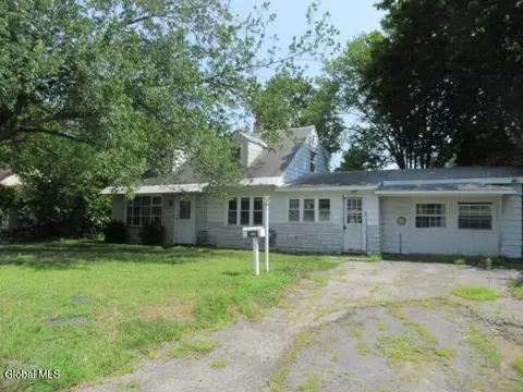 1080 Outer Dr, Schenectady, NY 12303 photo 1