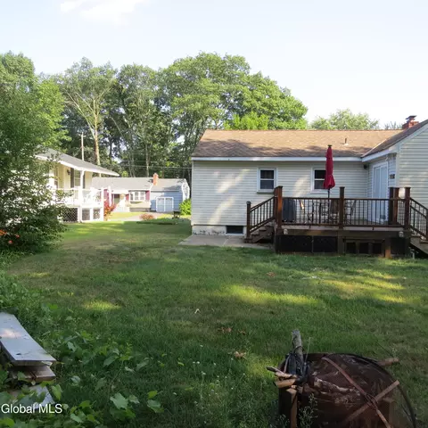 455 Chiswell Rd, Schenectady, NY 12304 photo 7