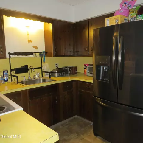455 Chiswell Rd, Schenectady, NY 12304 photo 16