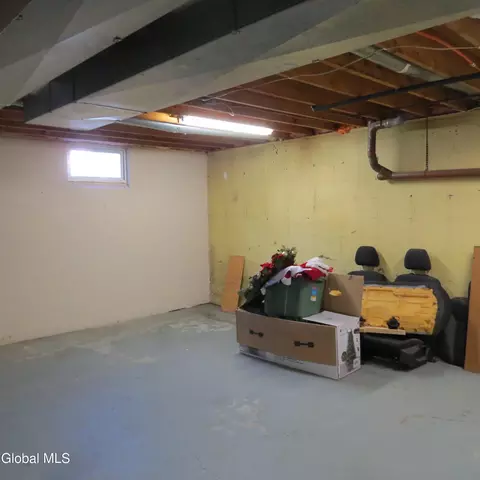 455 Chiswell Rd, Schenectady, NY 12304 photo 32