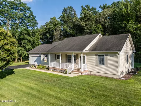 36 Nolan Rd, Moreau, NY 12803
