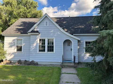 126 Grand St, Schoharie, NY 12157