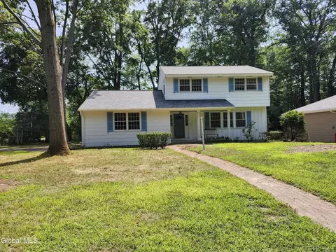 132 Devon Rd, Delmar, NY 12054
