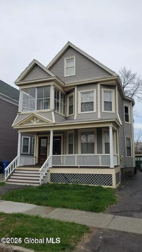 423 Hamilton St, Albany, NY 12203