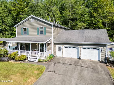 45 Simons Rd, Cropseyville, NY 12052
