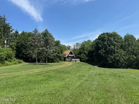 421 Cheese Factory Rd, Greenwich, NY 12834