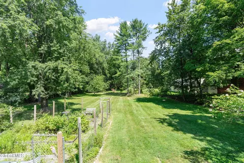 17 Mullens Rd, Slingerlands, NY 12159 photo 33